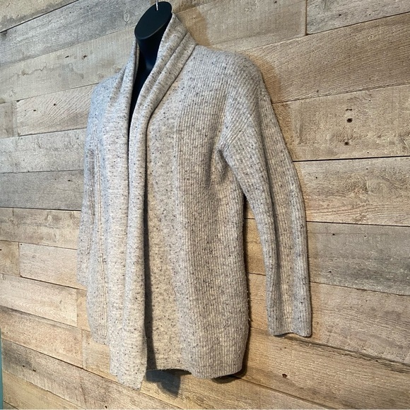 🛍️3/$30 Reitmans women’s grey oversized open cardigan sweater in size large - Picture 2 of 7